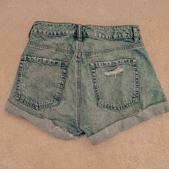 Garage Denim Mom Shorts - Picture 2 of 7